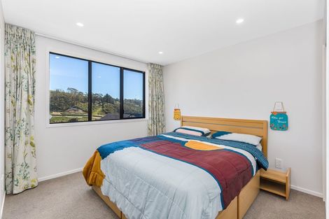 Photo of property in 25 Holystone Road, Whitby, Porirua, 5024