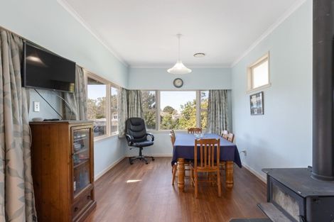 Photo of property in 103 Chaucer Road, Hospital Hill, Napier, 4110