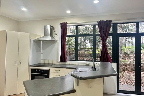 Photo of property in Tuscany Towers, 14/1 Ambrico Place, New Lynn, Auckland, 0600