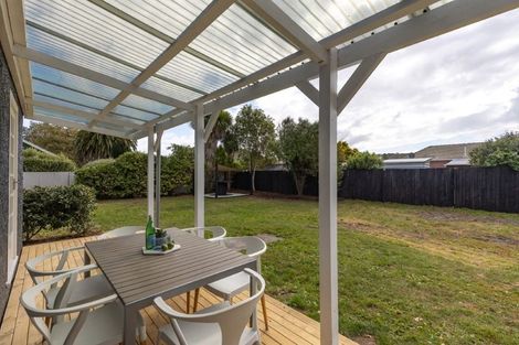 Photo of property in 2/117 Foremans Road, Islington, Christchurch, 8042