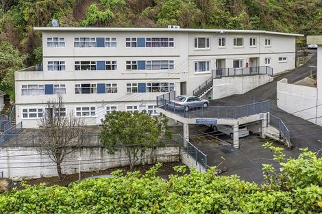 Photo of property in Parkland Flats, 15/51 Adams Terrace, Kelburn, Wellington, 6021