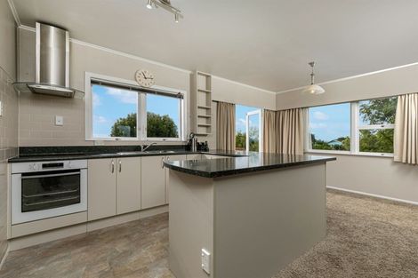 Photo of property in 175 Waimumu Road, Massey, Auckland, 0614