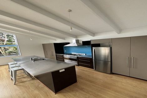 Photo of property in 103 Motutara Road, Muriwai, Waimauku, 0881