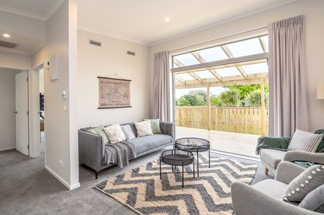 Photo of property in 5 Orion Way, Welcome Bay, Tauranga, 3112