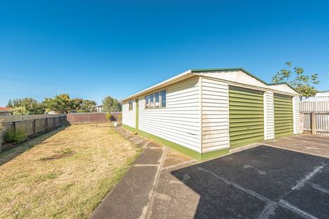 Photo of property in 40 Kowhai Street, Castlecliff, Whanganui, 4501