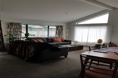 Photo of property in 39a Apple Terrace, Ranui, Porirua, 5024