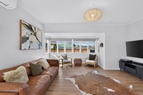 Photo of property in 1 Lowry Terrace, Marewa, Napier, 4110