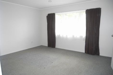 Photo of property in 5 Libra Street, Glen Eden, Auckland, 0602
