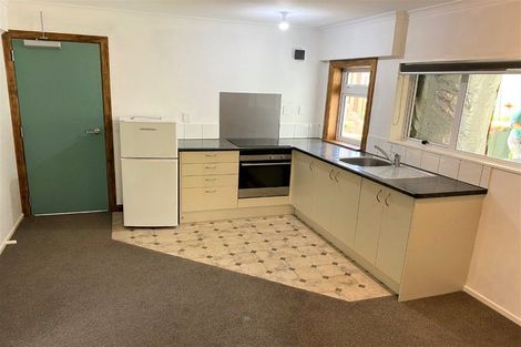 Photo of property in 30 Karaka Street, Merrilands, New Plymouth, 4312