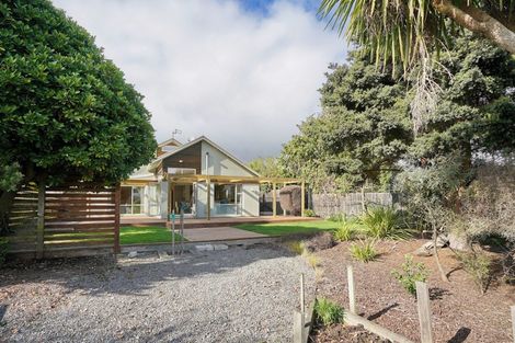Photo of property in 120 Lonsdale Street, New Brighton, Christchurch, 8083