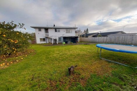 Photo of property in 10 Waimahia Avenue, Weymouth, Auckland, 2103