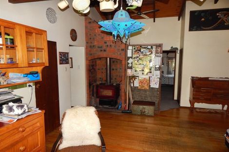 Photo of property in 32 Powerhouse Road, Fairdown, Westport, 7891