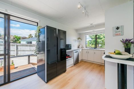 Photo of property in 15 Palmer Court, Paraparaumu, 5032