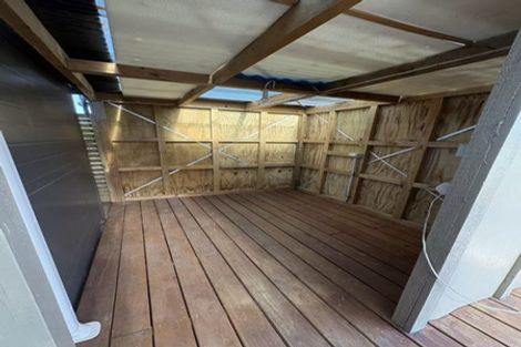 Photo of property in 300 Kingseat Road, Kingseat, Pukekohe, 2679