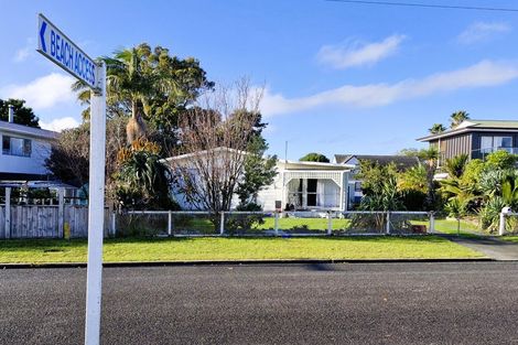 Photo of property in 20 Manaia View Road, One Tree Point, 0118