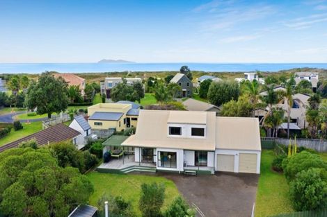 Photo of property in 419 Seaforth Road, Bowentown, Waihi Beach, 3177