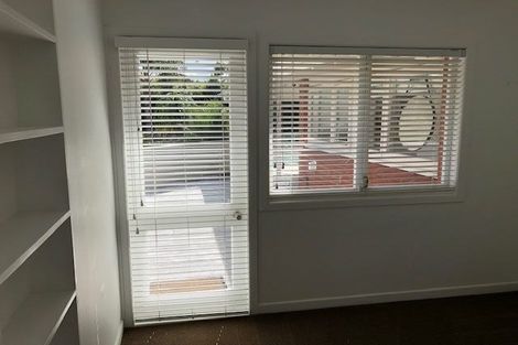 Photo of property in 36 Rewi Street, Torbay, Auckland, 0630