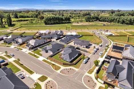 Photo of property in 35 Mcquillan Avenue, Woodend, 7610