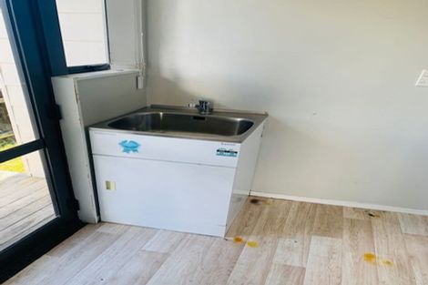 Photo of property in 79a Templeton Place, Clendon Park, Auckland, 2103