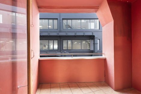 Photo of property in 6 City Apartments, 11c Ghuznee Street, Te Aro, Wellington, 6011