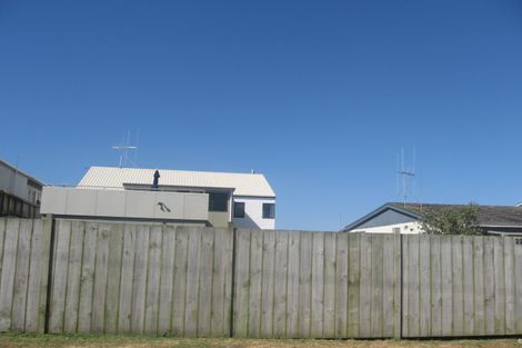 Photo of property in 223 Pukehina Parade, Pukehina, Te Puke, 3189