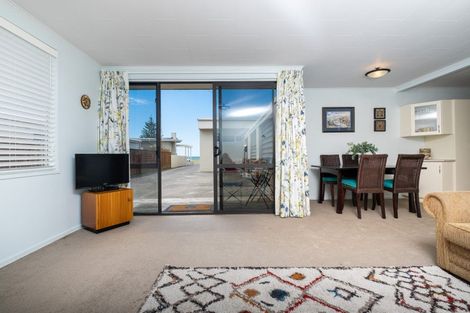 Photo of property in 2/40 The Esplanade, Westshore, Napier, 4110