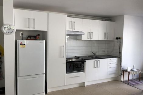 Photo of property in 54b Birkdale Road, Birkdale, Auckland, 0626