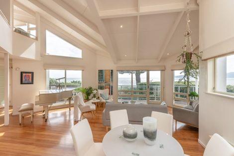 Photo of property in 329a Rosetta Road, Raumati Beach, Paraparaumu, 5032