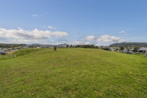 Photo of property in 18 Oliver Leighs Drive, Cooks Beach, 3591