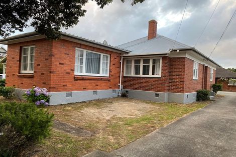 Photo of property in 19a Trafalgar Street, Waiwhetu, Lower Hutt, 5010