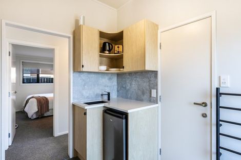 Photo of property in 5 Otupai Street, Two Mile Bay, Taupo, 3330