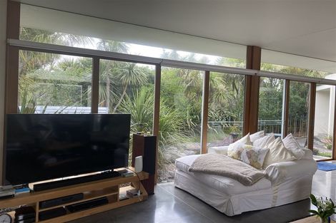 Photo of property in 59 Te Wharau Drive, Greenhithe, Auckland, 0632