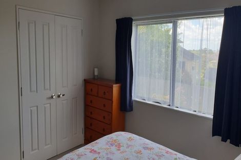 Photo of property in 87 Travis View Drive, Fairview Heights, Auckland, 0632