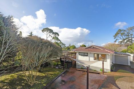 Photo of property in 11 Panzic Place, Glen Eden, Auckland, 0602
