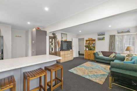 Photo of property in 52 Frederick Street, Wainuiomata, Lower Hutt, 5014