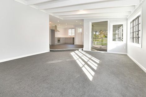 Photo of property in 1 Mary Keane Lane, Parakai, 0830