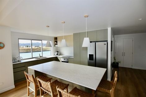 Photo of property in 16 Ngaroma Crescent, Whitianga, 3510