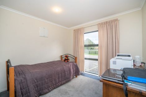 Photo of property in 17 Raukawa Road, Ashhurst, Palmerston North, 4470