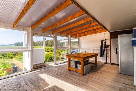 Photo of property in 54 Jellicoe Road, Ruawai, 0530