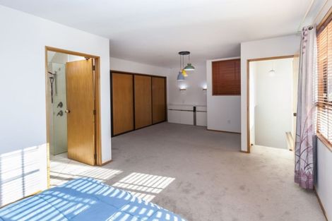 Photo of property in 20 Sheraton Place, Redwood, Christchurch, 8051
