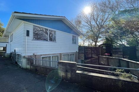 Photo of property in 9 Joshua Place, Weymouth, Auckland, 2103