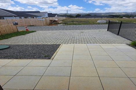 Photo of property in 20 Rorotu Avenue, Karaka, Papakura, 2113