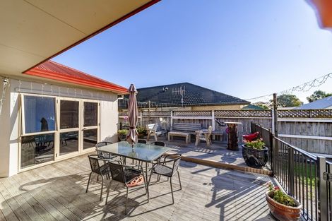 Photo of property in 10 Amanda Place, Mayfair, Hastings, 4122