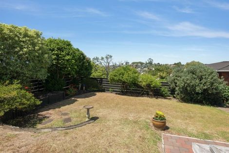 Photo of property in 22 Haseler Crescent, Howick, Auckland, 2014