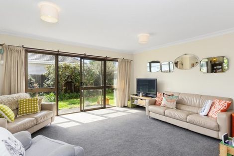 Photo of property in 2/171 Sixteenth Avenue, Tauranga South, Tauranga, 3112