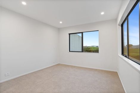 Photo of property in 109 Katikati Drive, Manurewa, 2102