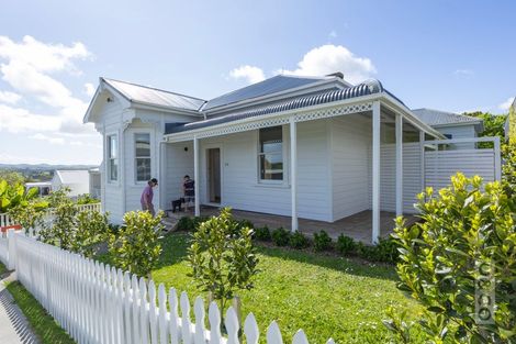Photo of property in 28 Rata Street, Helensville, 0800