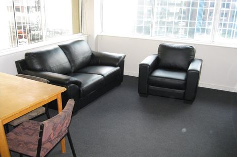 Photo of property in Terrace Tower Apartments, 4a/126 The Terrace, Wellington Central, Wellington, 6011