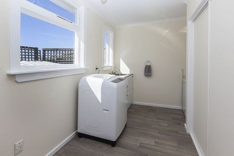 Photo of property in 1/274 Main North Road, Redwood, Christchurch, 8051