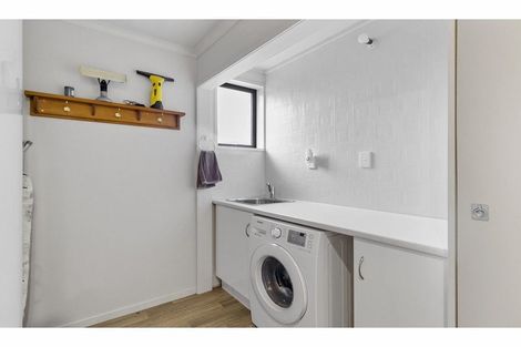 Photo of property in 24 Glenview Terrace, Highfield, Timaru, 7910